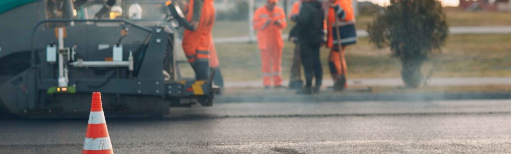 asphalt-paving-paver-machine-and-workers